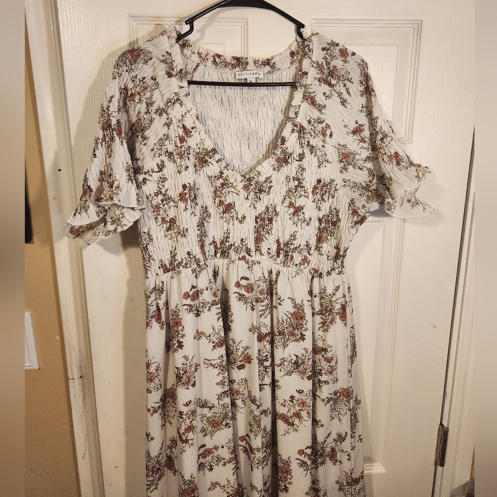 Baltic Born White Floral Midi dress